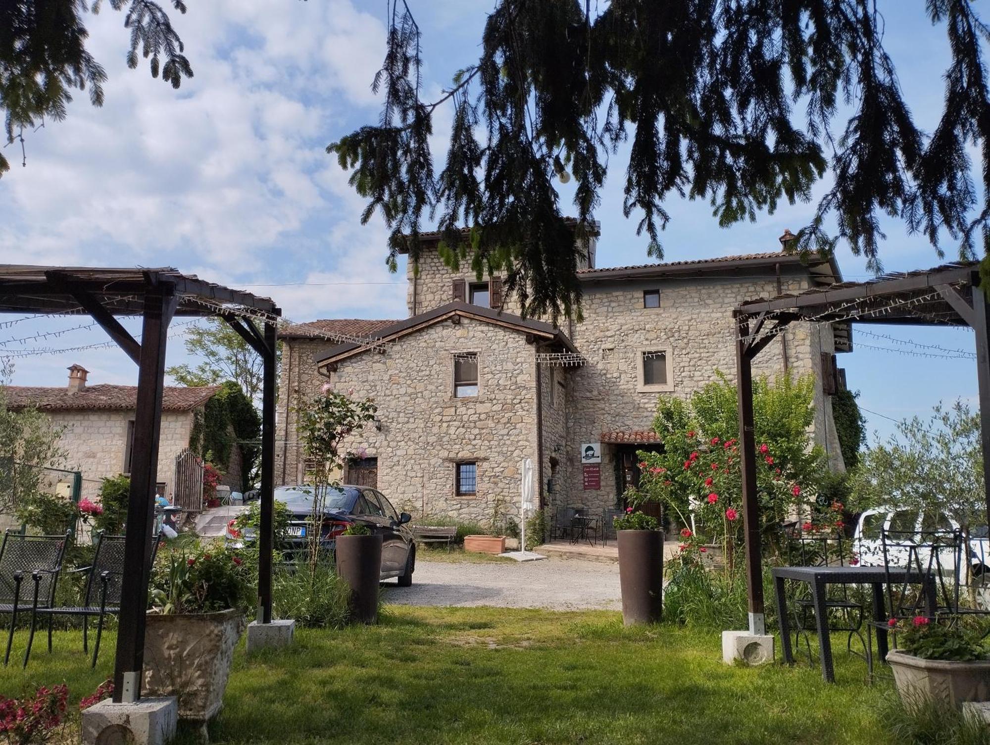Agriturismo Casa Rastelli Monte Orsello Экстерьер фото